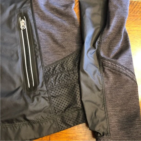 Lululemon Athletica Black Lightweight Jacket w/ thumbholes & cute ribbon detail - Picture 3 of 7